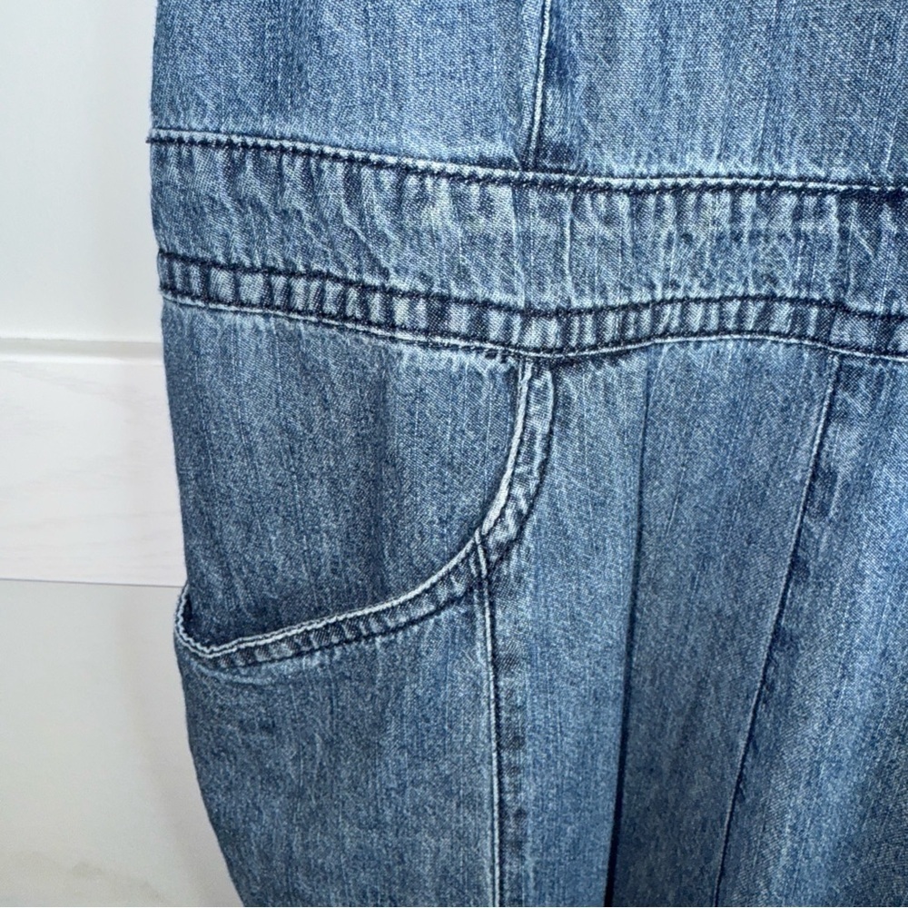 Stylish Blue Denim Women's wide Leg Overalls - Picture 4 of 11